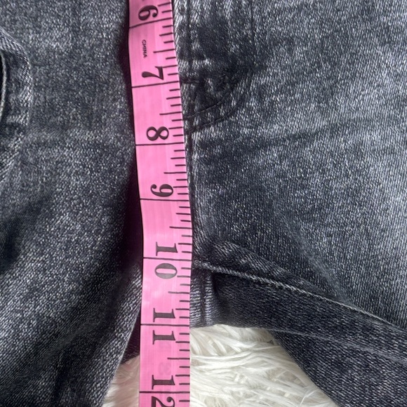 Mother Pixie Dazzler Skimp in Train Stops Mineral Wash Straight Jeans - Picture 9 of 9